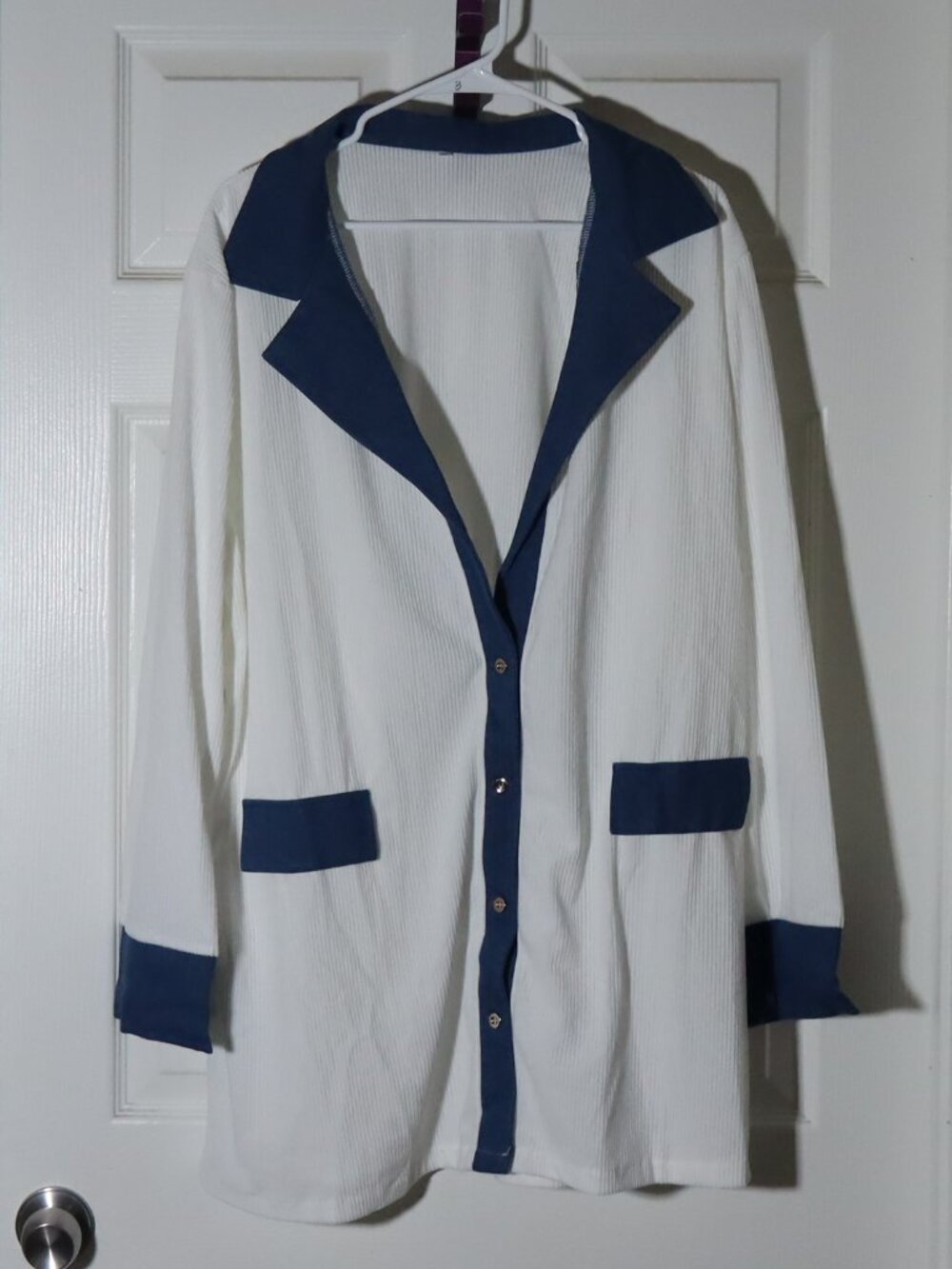 NWOT White Shacket with Navy Trim - Sz 2XL